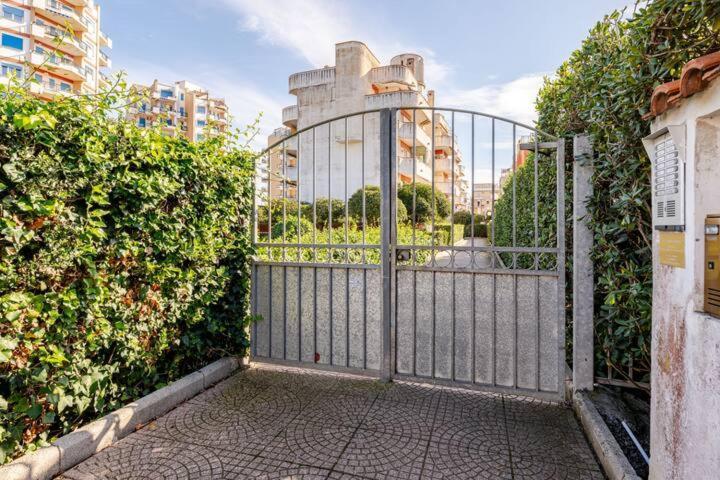 Casa Torvaianica Apartment Exterior photo